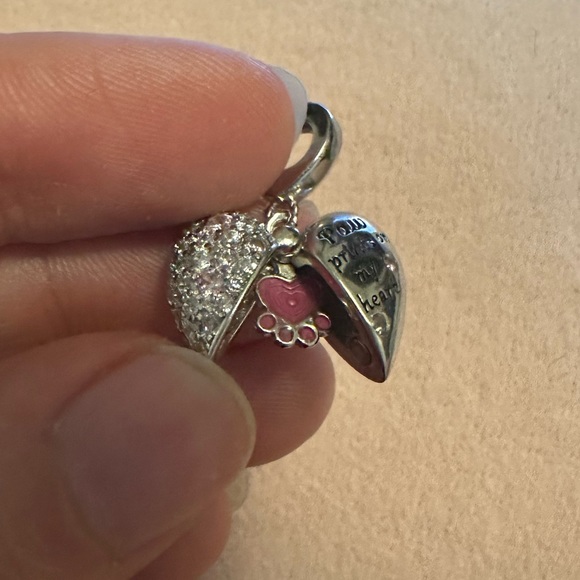 NWOT Pandora Fit Silver Paw Heart Charm - Picture 14 of 15
